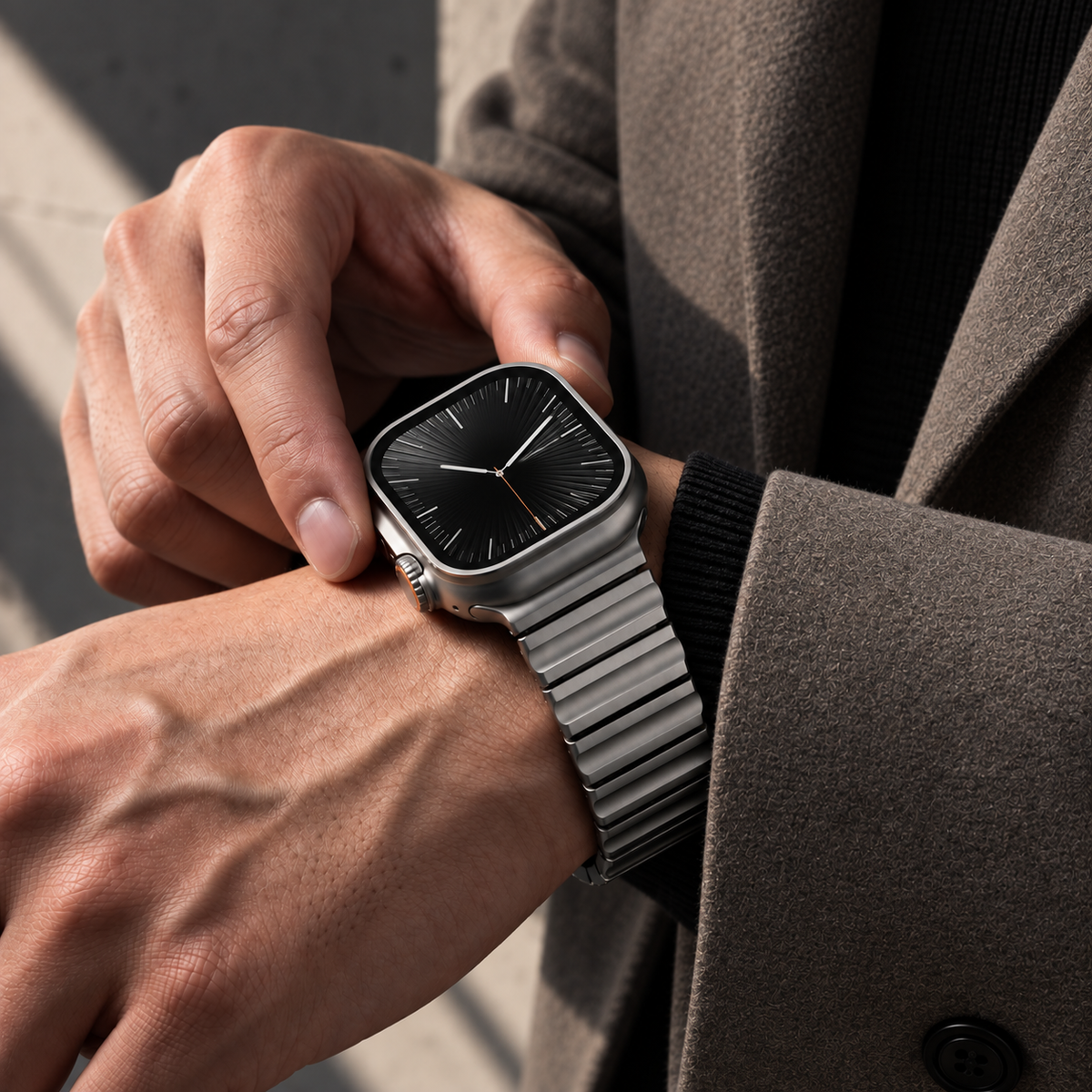 Titanium Flow Magnetic Strap for Apple Watch
